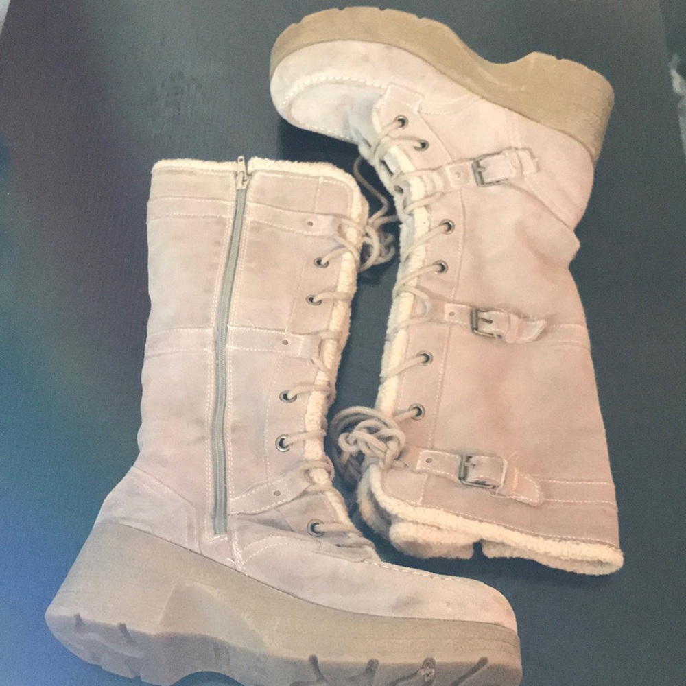 Platform winter boots